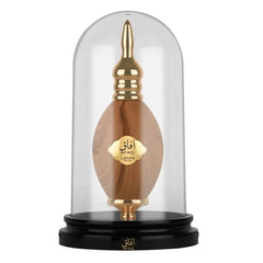 Gouden en bruine glazen parfumfles met Arabisch schrift van Lattafa Pride Parfum Afaq