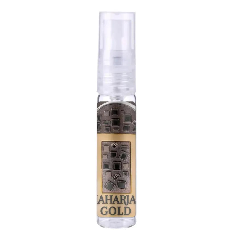 Gouden sprayfles Lattafa Pride Parfum Maharjan Gold met zwart label