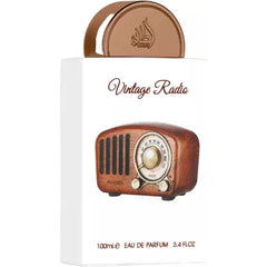 Vintage radio-vormige Lattafa Pride-parfumfles met bruin leer en wit label