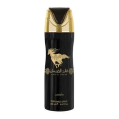 Lattafa qaed al fursan deodorant in zwarte en gouden metalen spuitfles met een verfijnde afwerking