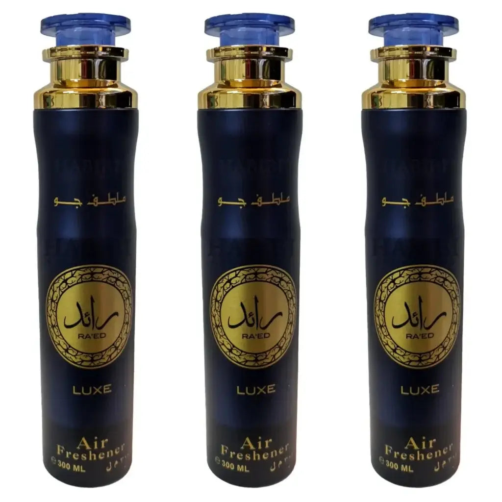 Drie identieke navy blue en gouden luxe luchtverfrissers van Lattafa Lataffa
