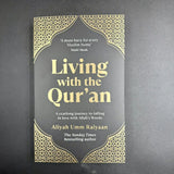 Living with the Qur’an: “A must-have for every Muslim home by Mufti Menk - Islamboekhandel.nl