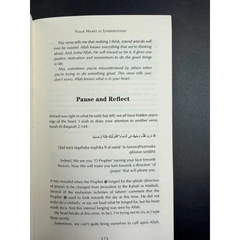 Living with the Qur’an: “A must-have for every Muslim home by Mufti Menk - Islamboekhandel.nl