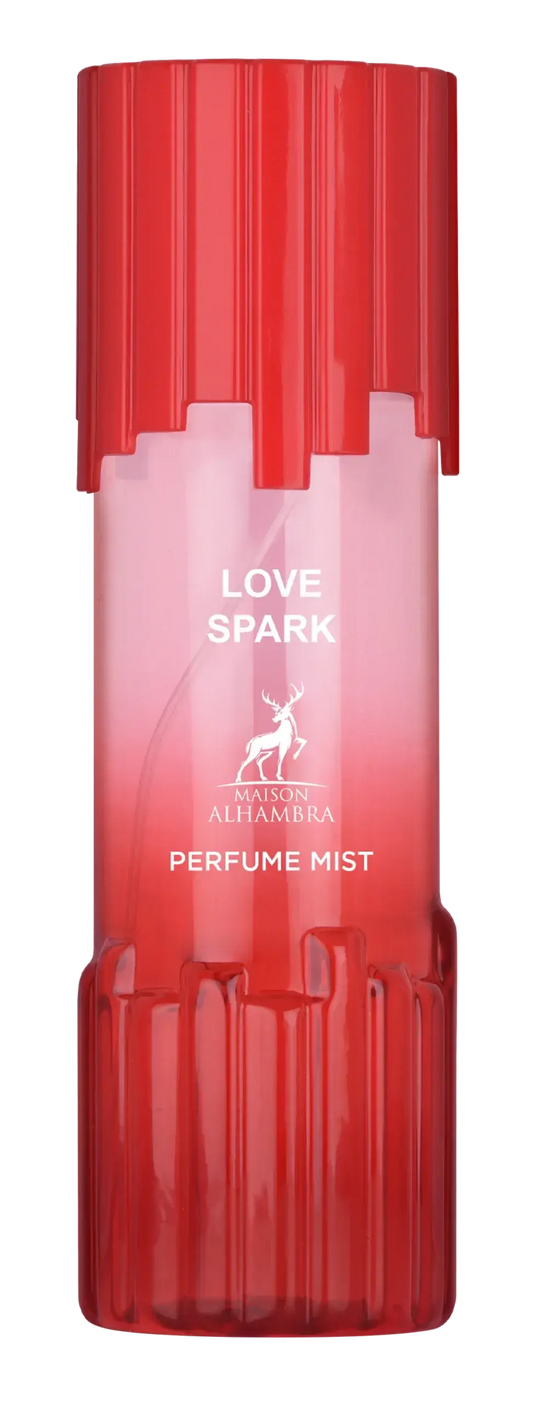 Rood geribd plastic parfum body mist met een roze verlooplabel love spark en een hertenlogo