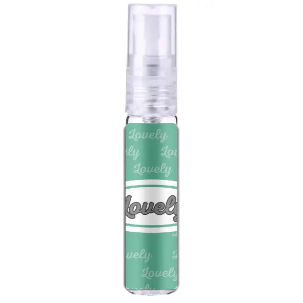 Een heldere glazen sprayfles lovely 35ml met een muntgroen label en witte strepen