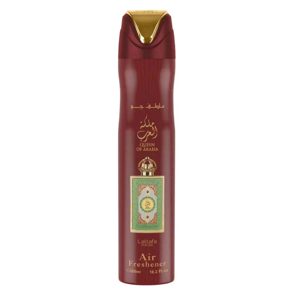 Maroon aerosolaire luchtverfrisser met gouden accenten en groen-gouden label queen of arabia van lattafa
