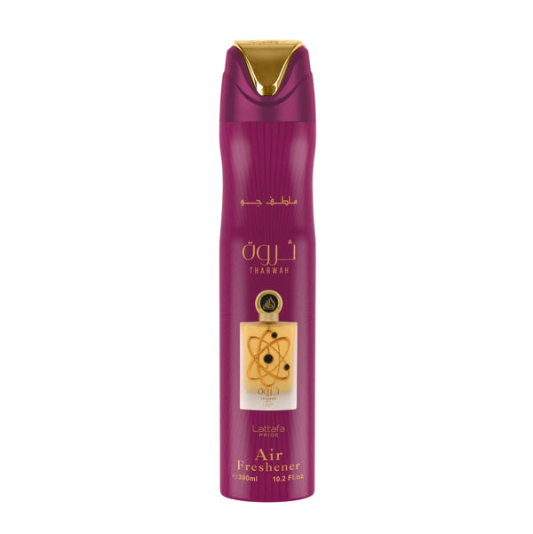Paarse aerosolaire luchtverfrisser can met gouden accenten en atoomlabel van luchtverfrisser tharwah gold