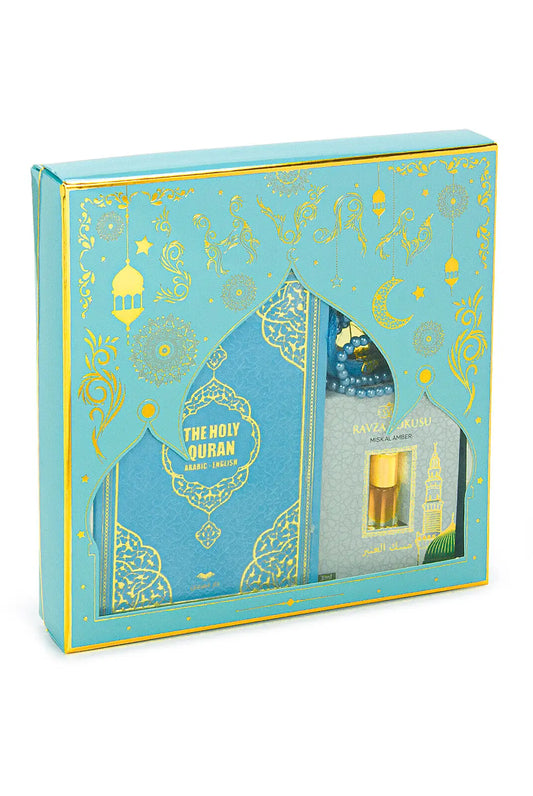 Luxe blauwe cadeauset met een engels/arabische koran en parfum - Islamboekhandel.nl