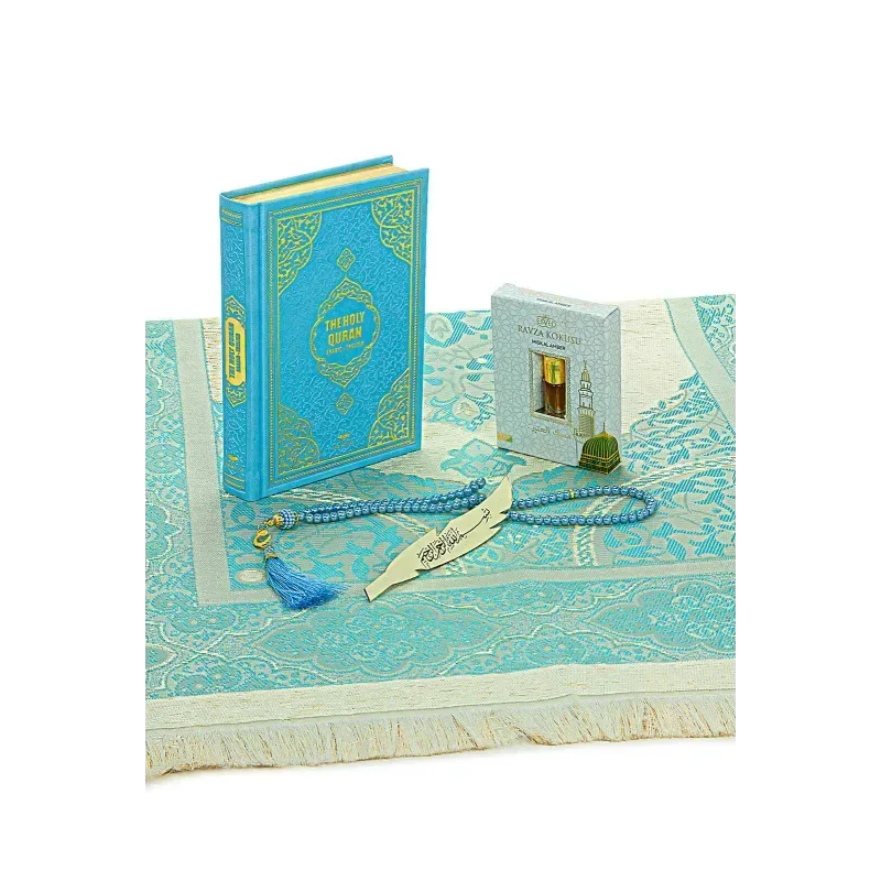 Luxe blauwe cadeauset met een engels/arabische koran en parfum - Islamboekhandel.nl