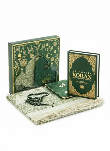 Groen en goudkleurige luxe cadeauset met de nobele koran, gebedsriemen, gebedskleed en yasin boekje
