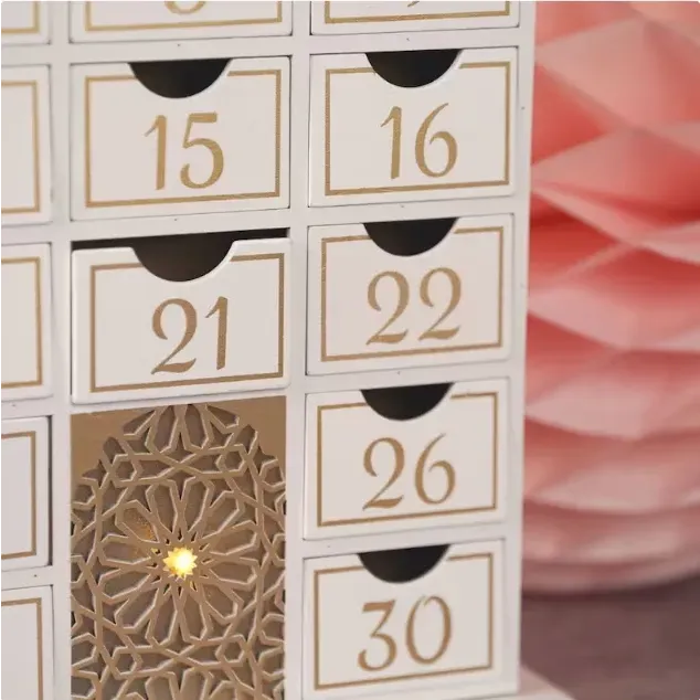 Luxe houten Ramadankalender met LED licht (verkrijgbaar