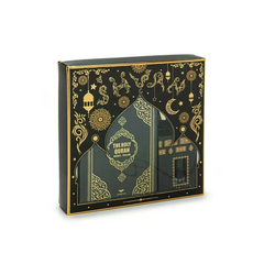 Luxe zwarte cadeauset gebedskleed, tasbih, koran arabisch/engels en parfum - Islamboekhandel.nl
