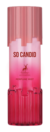 Een levendige roze gradient body mist fles met een geribbelde doorschijnende dop en bodem voor so candid body mist