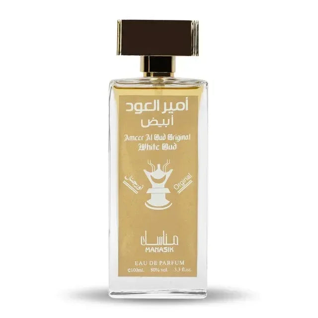Een rechthoekige glazen fles amour al oud original white bud eau de parfum met gouden label en donkerbruine dop