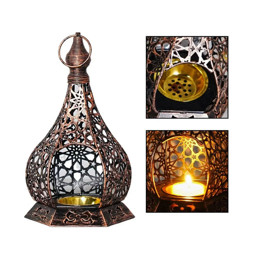 Bronzen metalen marokkaanse lantaarn met geometrische uitsparingen en gouden interieur voor luxe tafeldecoratie