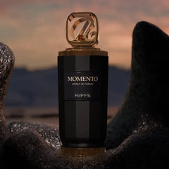 Zwart leren geur parfum fles met gouden dop voor Arabische parfum Momento Riiffs