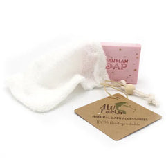 Witte fluffy bad loofah met natuurlijk zeep tasje en zeepbar - tasje - bamboo