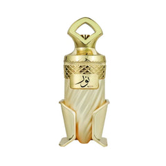 Gouden parfumflesje Noor met sierlijke details en arabische parfum uitstraling