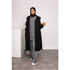 Zwarte hooded parka jas met hoge kraag en lange mouwen