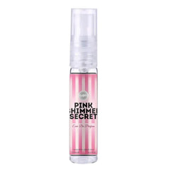 Roze en witte gestreepte parfumfles met Pink Shimmer Secret tekst van merk uitgeverij