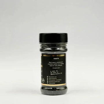 Premium black seed nigella sativa in een glazen pot met zwart deksel en goudranden, 100g zonder toevoegingen en non-gmo