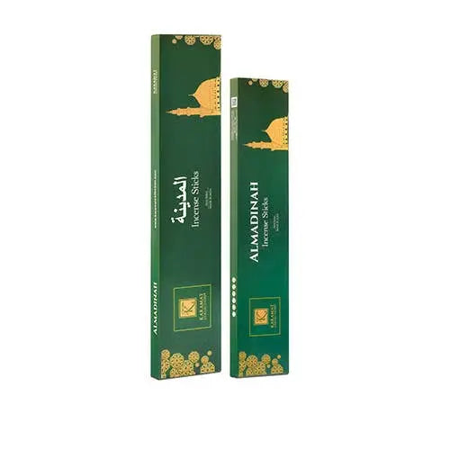 Diep groene rechthoekige doos met gouden arabische belettering en almadinah branding premium musk wierooksticks