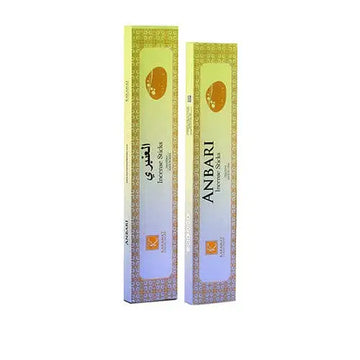 Twee slanke verticale doosjes premium anbari wierookstokjes karamat collectie oudh malaki met gele naar lavendel verloop en gouden patronen