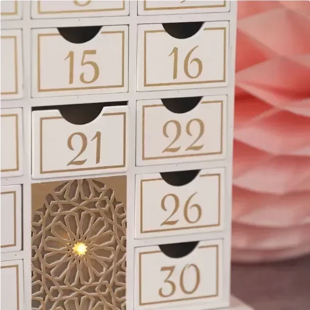 Ramadan Luxe houten kalender met LED licht (verkrijgbaar in wit of Zwart) -Variant1 - Islamboekhandel.nl