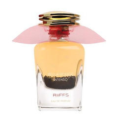 Goldgekapte Riffs Parfum Bella Rouge Intenso fles met roze lint en tweekleurige vloeistof