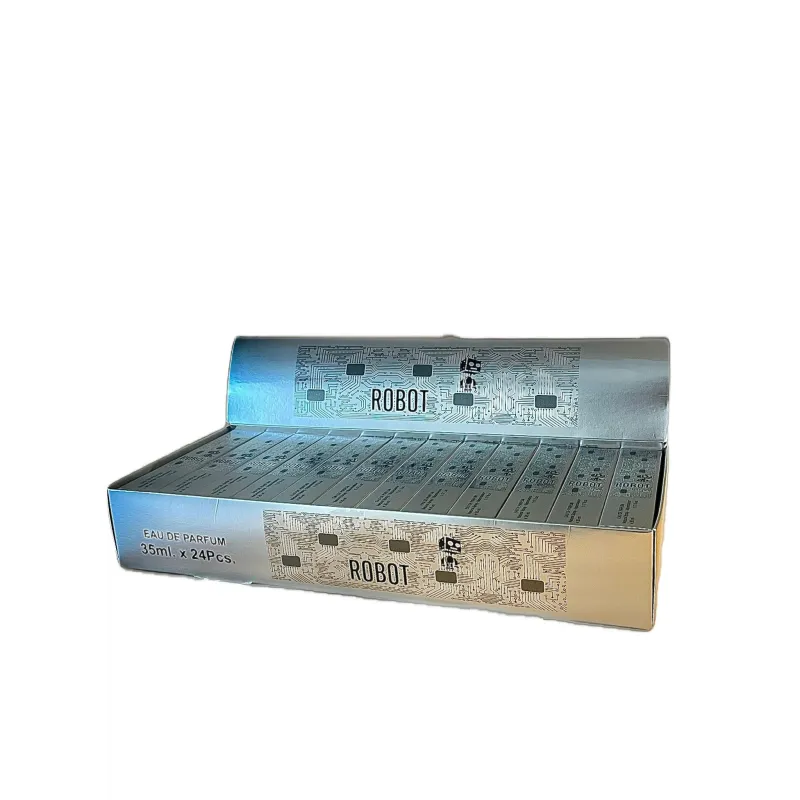 Zilveren en gouden metalen doos met 24 mini Robot for Men EDP 35 ml flessen, robot-etiketten met printplaatdesign