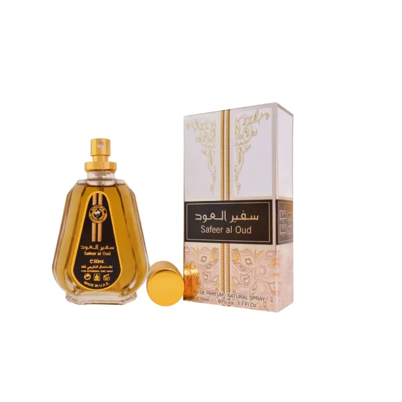 Gouden parfumfles met Arabische tekst en verpakking van Safeer al Oud Parfumspray 50 ML