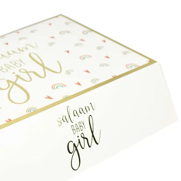 Salaam baby Girl Gebak/Cadeaudoos - Islamboekhandel.nl