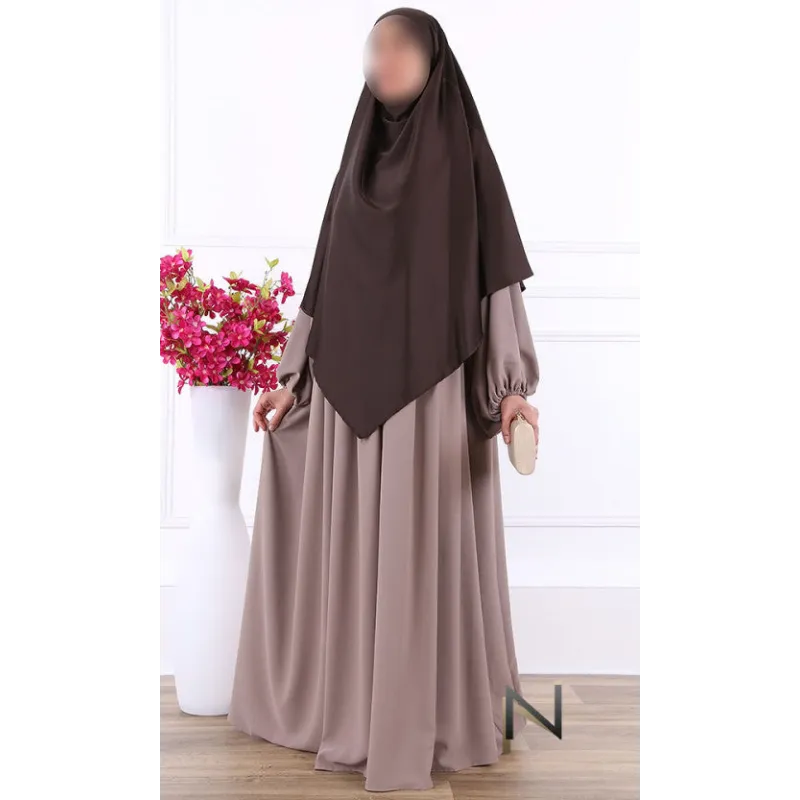 Bruine en beige satijnen khimar abaya met hijab van chiffon