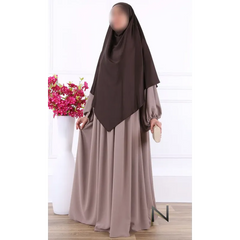 Bruine en beige satijnen khimar abaya met hijab van chiffon