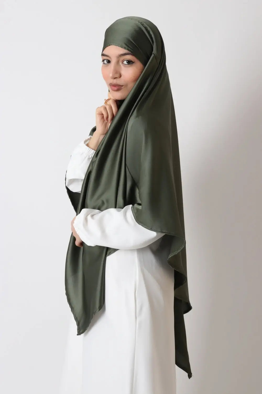 Satijnen Khimar - Islamboekhandel.nl