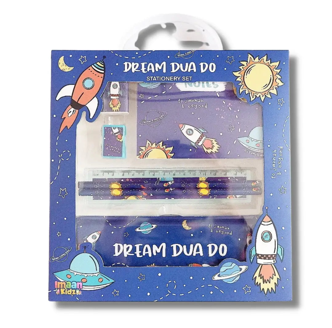 Paars ruimte-thema schrijfwarenset met raketten planeten en sterren op blauwe achtergrond van dream dua do