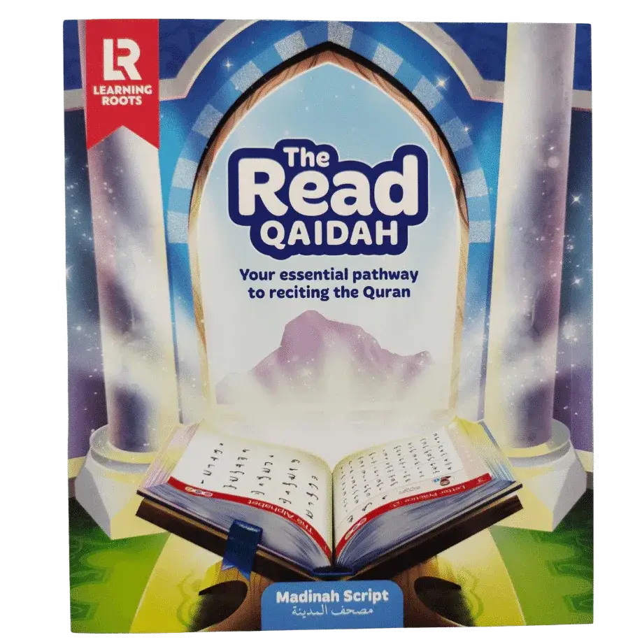 De read qaidah workbook van learning roots met een zacht kaft en een illustratieve voorkant met een gloeiende open quran onder boogkolommen in madinah script