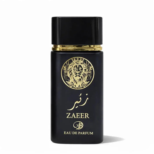 Zaeer Black zwarte rechthoekige parfumfles met gouden leeuwembleem en Zaeer branding