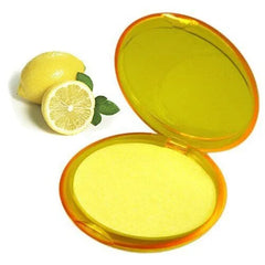 Lemon-geurende reinigingspads in een gele compact van Zeep Papier - Citroen