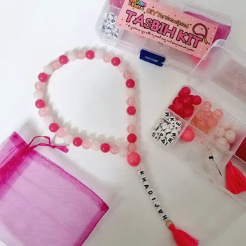 Pink en witte kralen tasbih met gepersonaliseerde naam bedel in zelf tasbih maken diy pakket